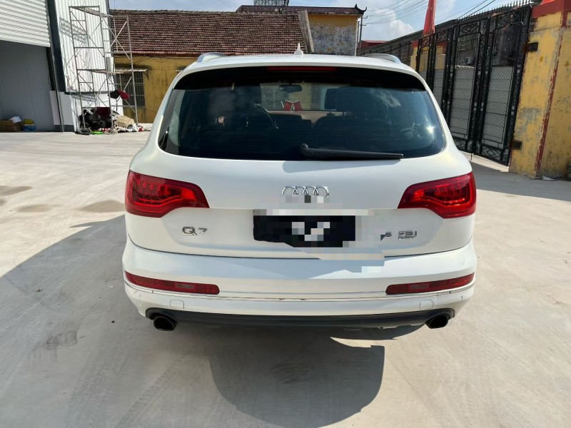 枣庄13年奥迪Q79