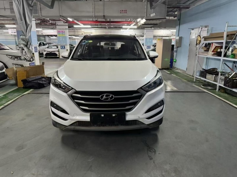 台州18年现代途胜1