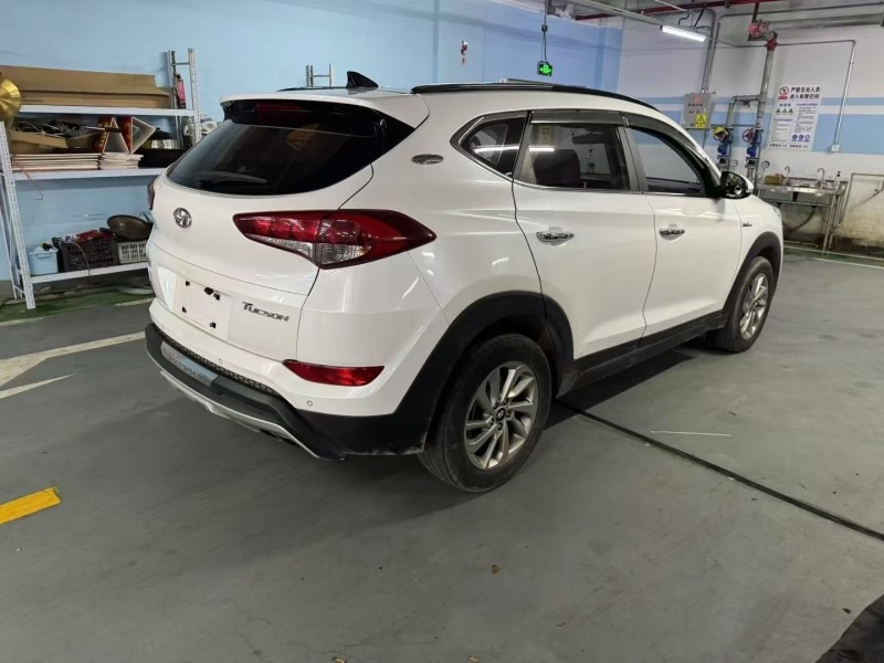 台州18年现代途胜9