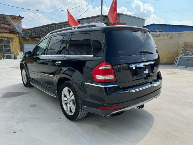 枣庄12年奔驰GL8