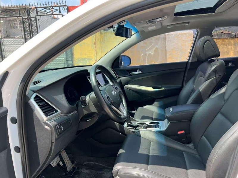 枣庄16年现代途胜5