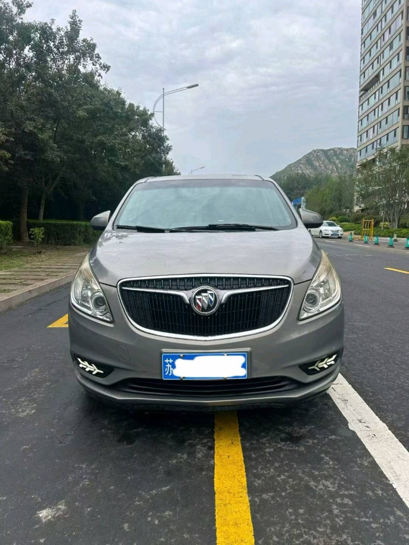 青岛18年别克GL81