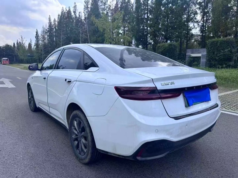 徐州23年吉利几何8