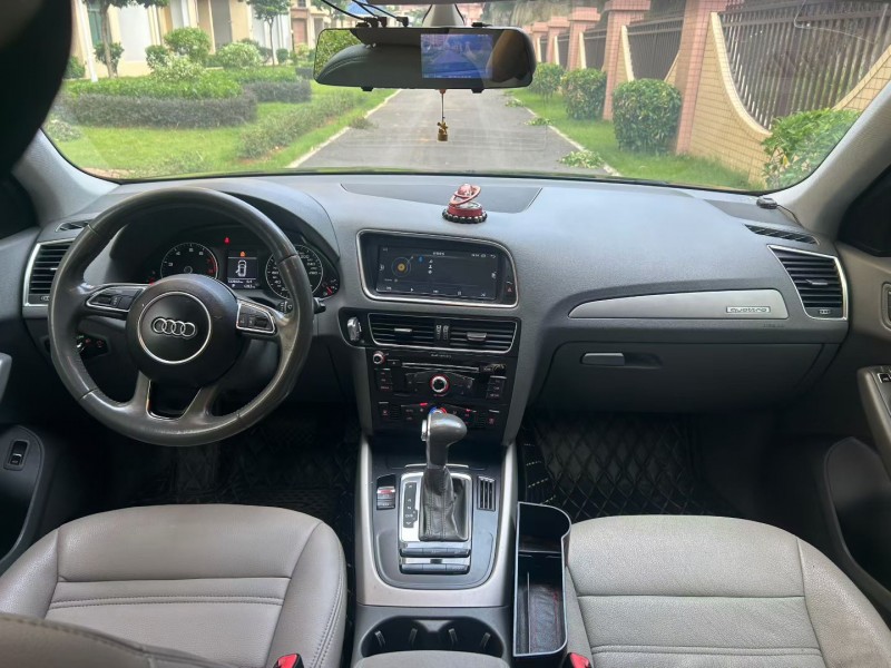 东莞15年奥迪Q54