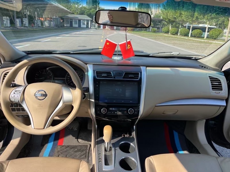 徐州18年日产天籁5