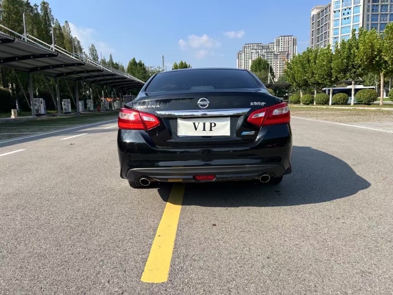 徐州18年日产天籁9