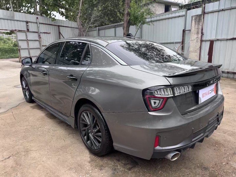 徐州21年领克037