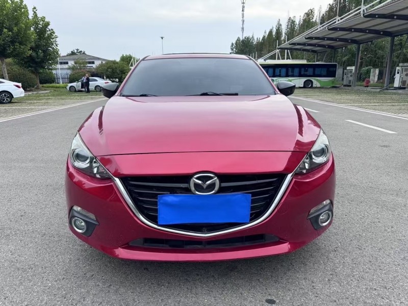 徐州15年马自达昂克赛拉1