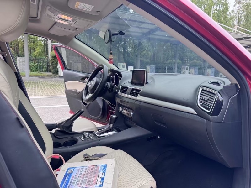 徐州15年马自达昂克赛拉4