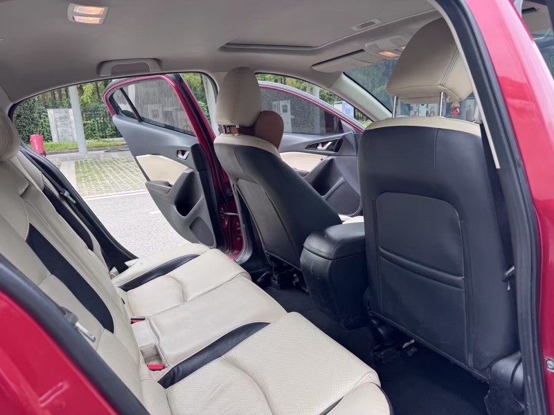 徐州15年马自达昂克赛拉5