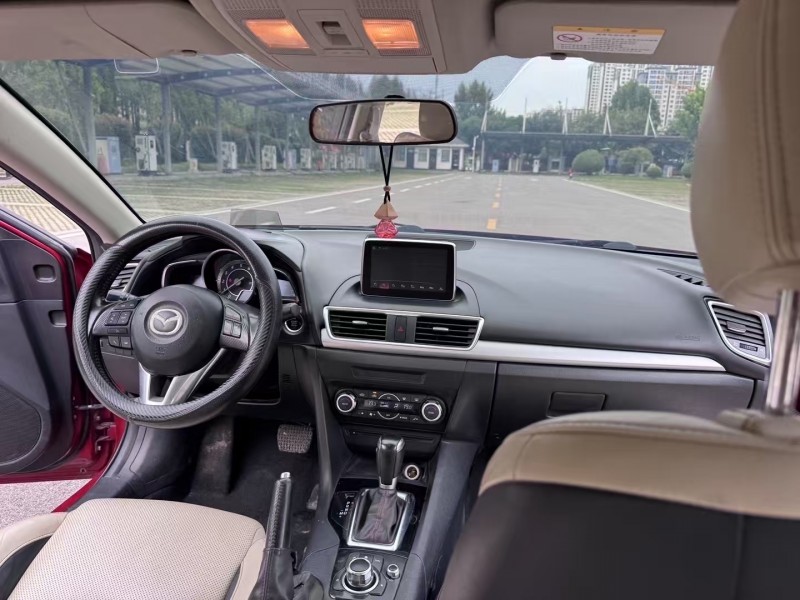 徐州15年马自达昂克赛拉6