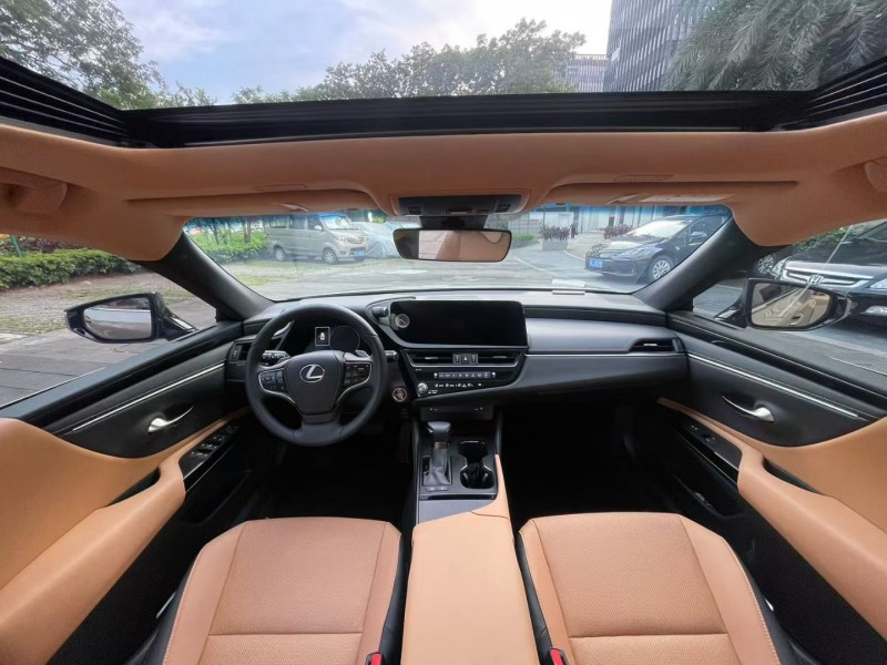 佛山23年雷克萨斯ES6