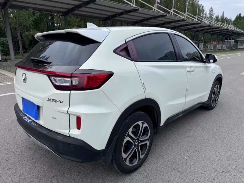 徐州16年本田XRV7