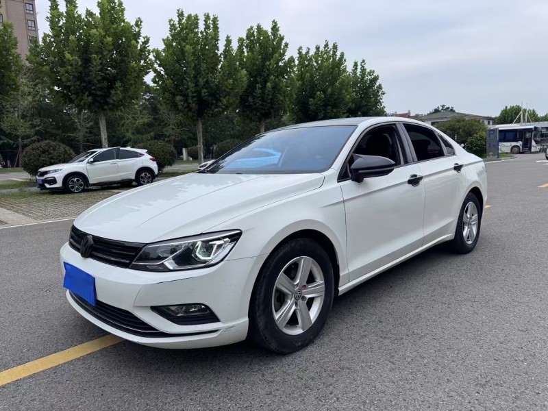 徐州17年大众凌渡3