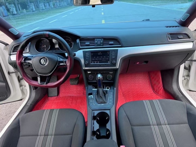 徐州17年大众凌渡5