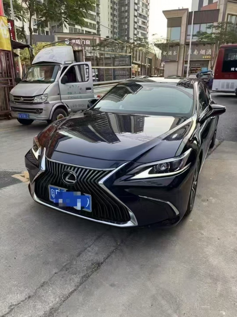 广州20年雷克萨斯ES1