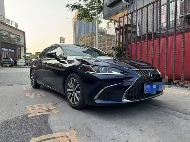 广州20年雷克萨斯ES2