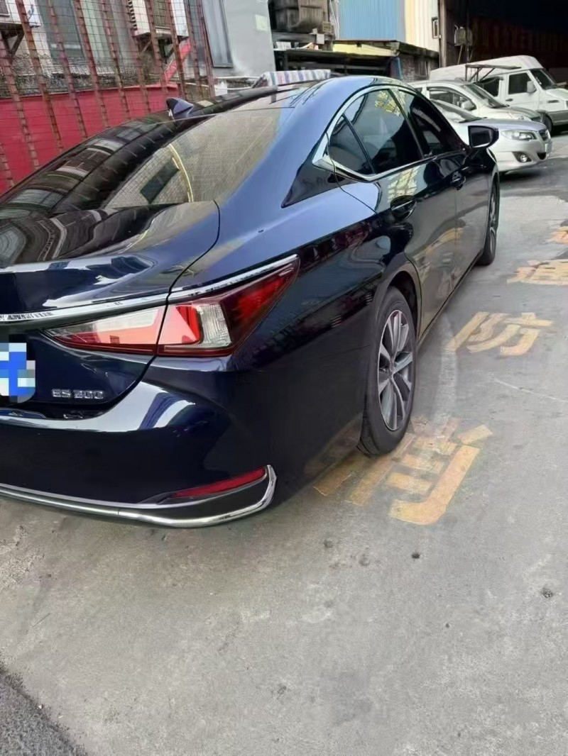 广州20年雷克萨斯ES6