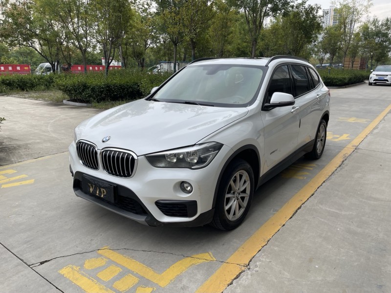 济宁17年宝马X12