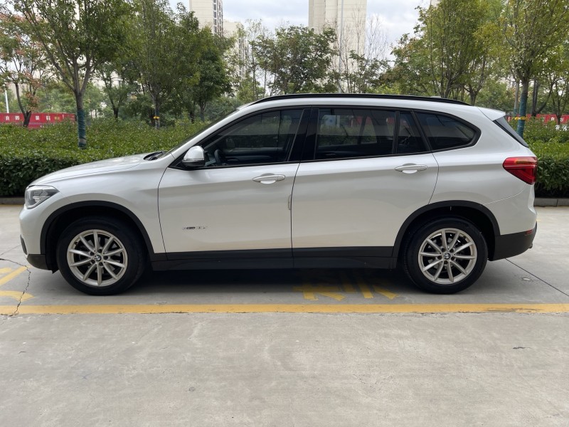 济宁17年宝马X18