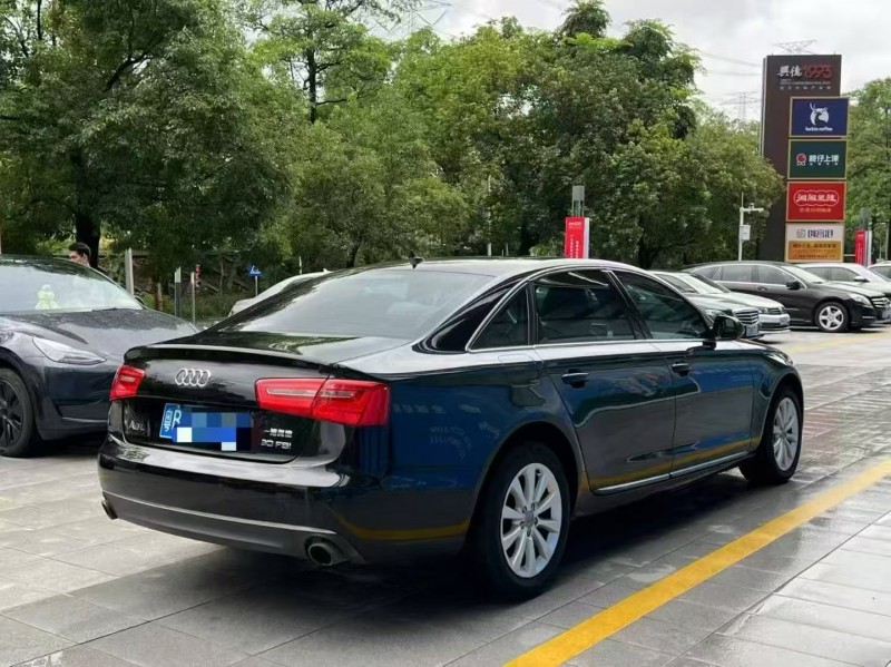 广州15年奥迪A6L8