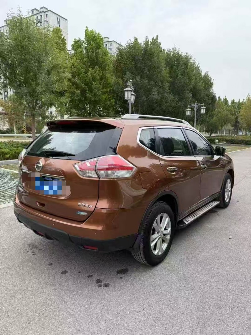 菏泽15年日产奇骏8