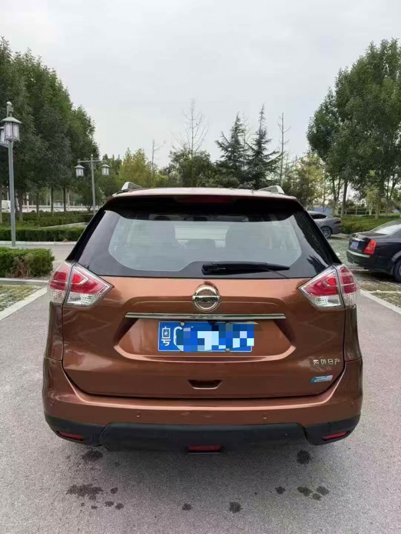 菏泽15年日产奇骏9