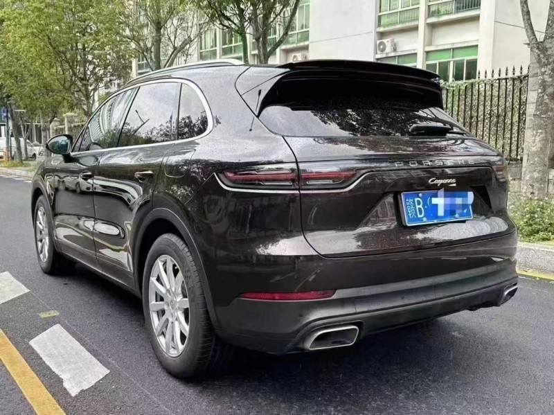 广州20年保时捷卡宴7