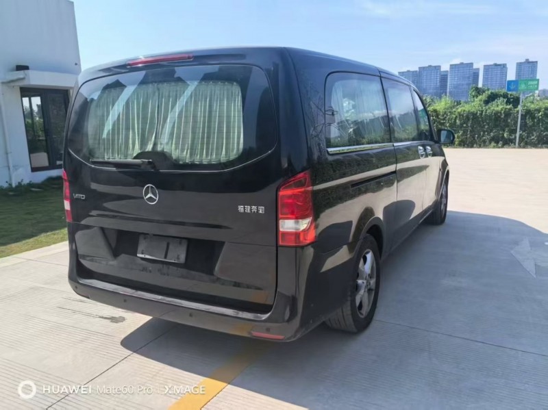 台州20年奔驰威霆5