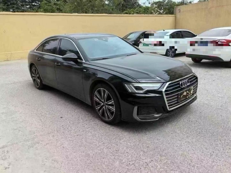 青岛21年奥迪A6L3