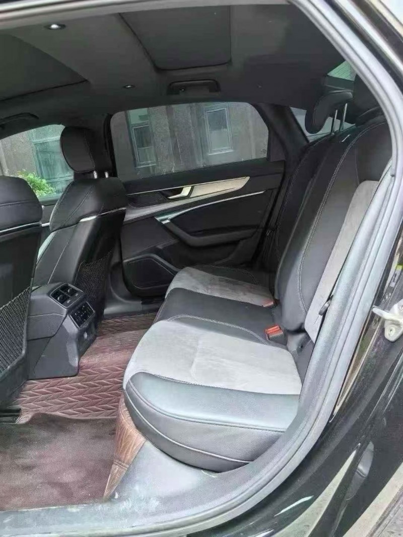 青岛21年奥迪A6L4