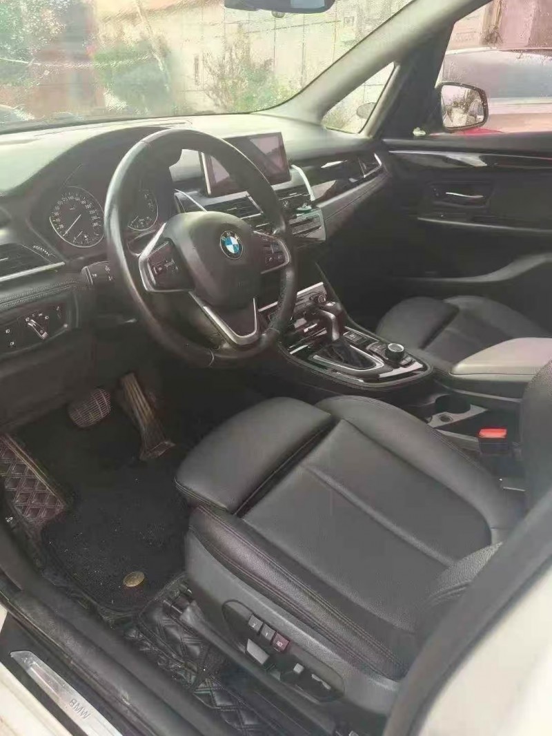 菏泽17年宝马2系6