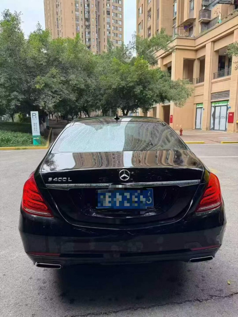 重庆14年奔驰S9