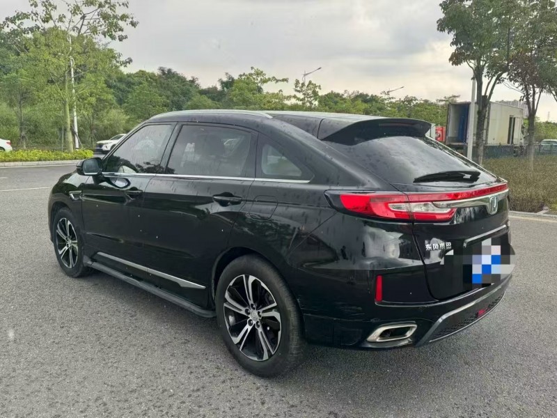 广州17年本田URV7