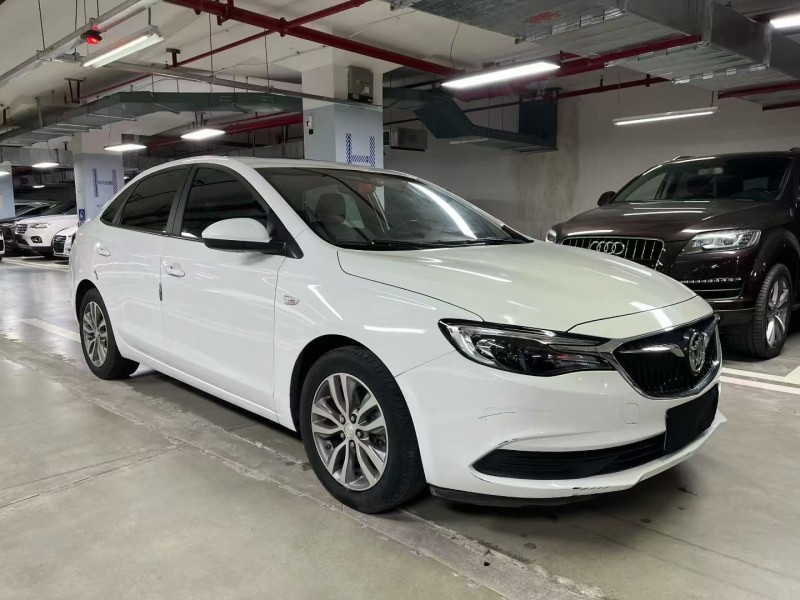 成都19年别克英朗9