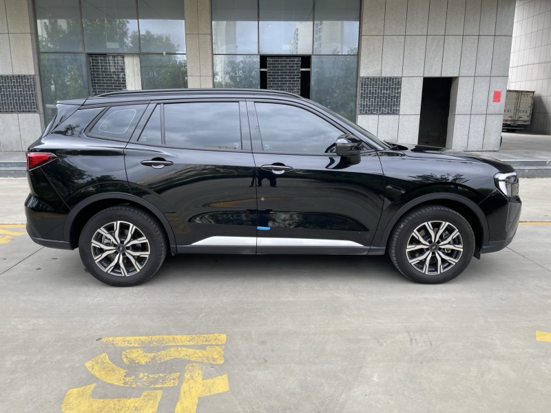 济宁25年福特领睿7