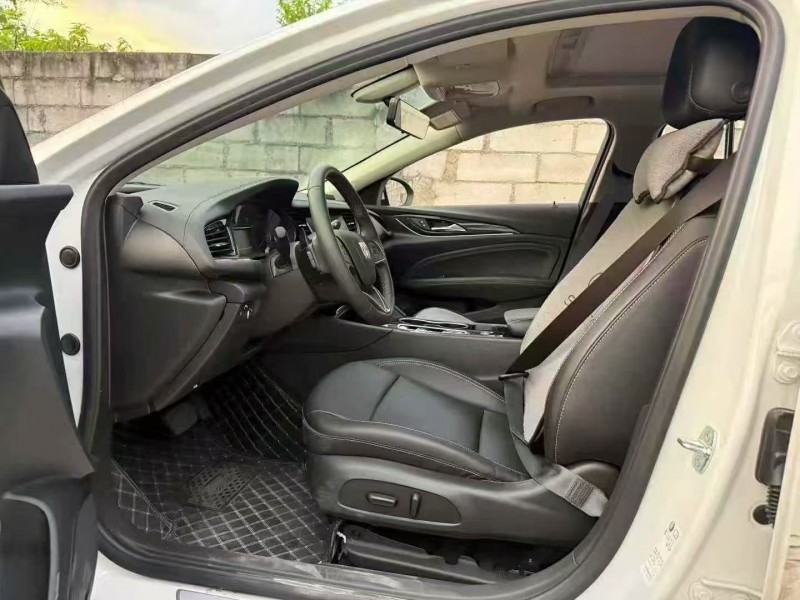 广州24年别克君威6