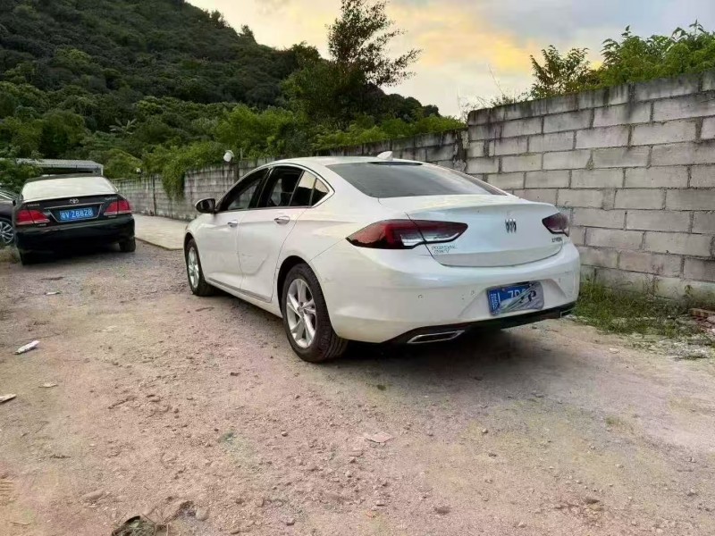 广州24年别克君威7