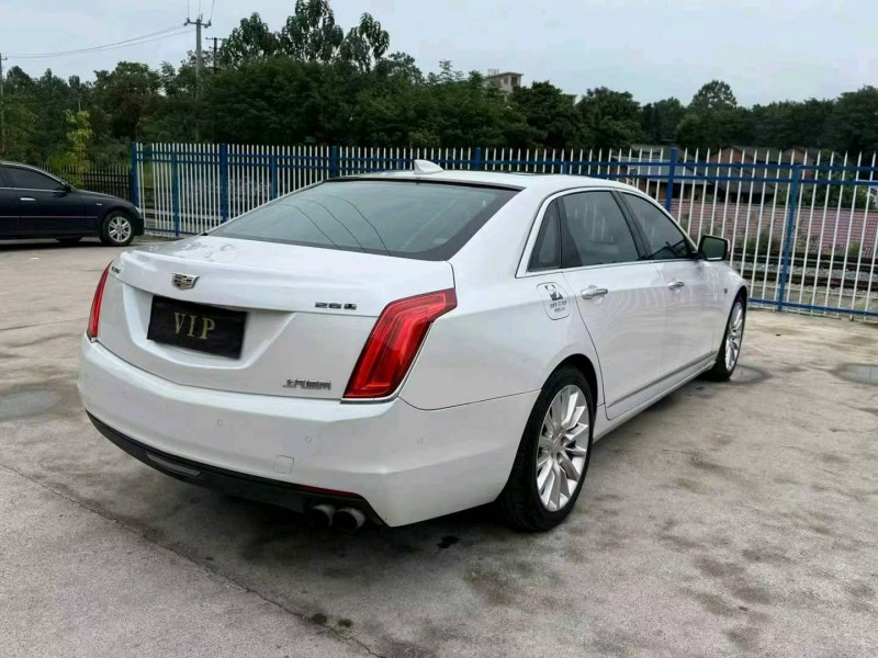 佛山17年凯迪拉克CT66