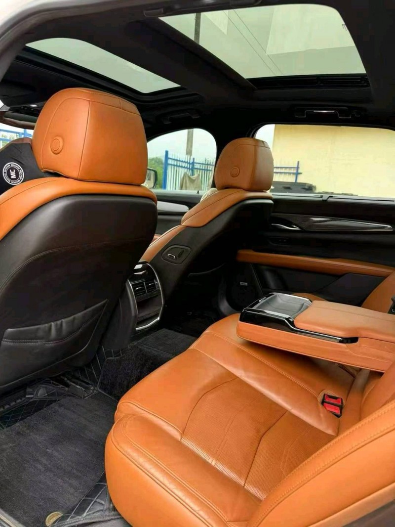 佛山17年凯迪拉克CT68