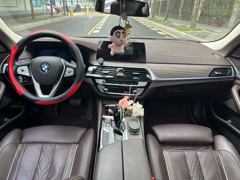 广州20年宝马5系6