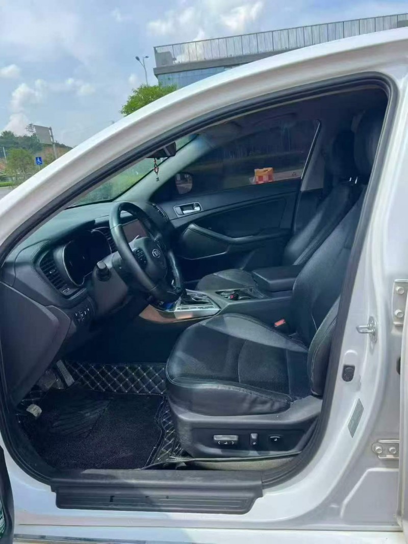 玉林15年起亚K54