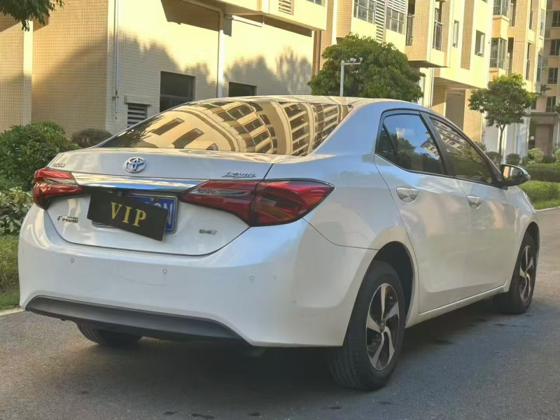 广州18年丰田雷凌4