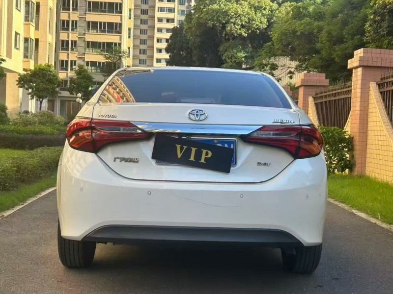 广州18年丰田雷凌9