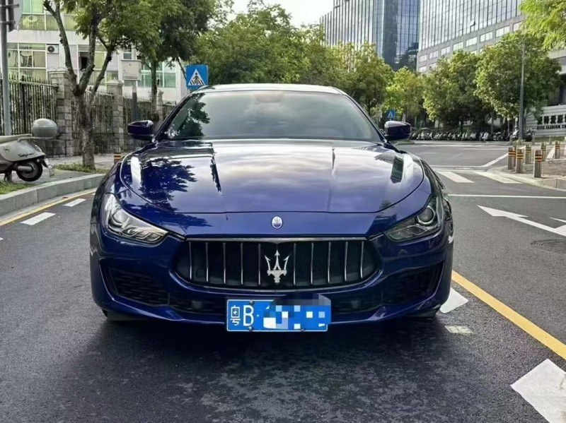 广州21年玛莎拉蒂Ghibli1