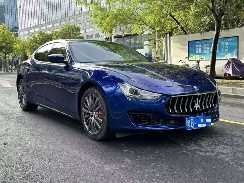 广州21年玛莎拉蒂Ghibli2