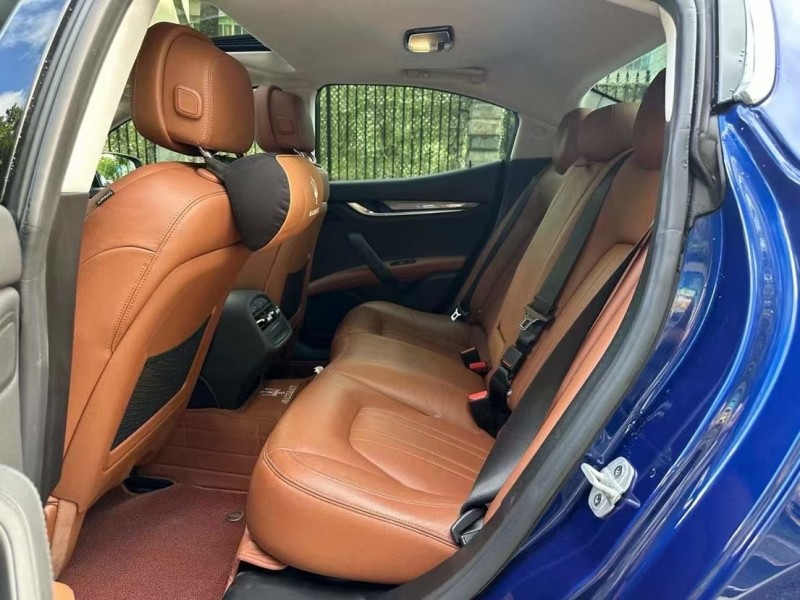 广州21年玛莎拉蒂Ghibli4