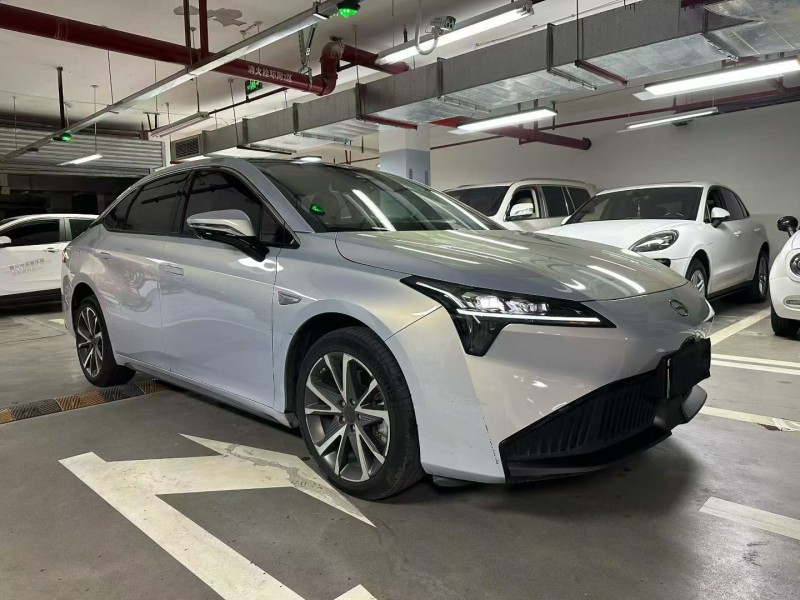 成都23年传祺埃安S4