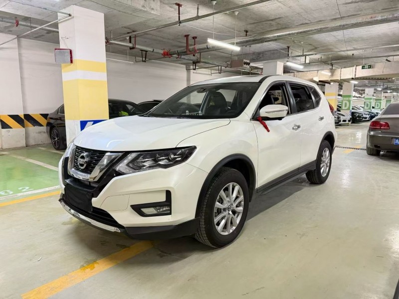 成都24年日产奇骏7