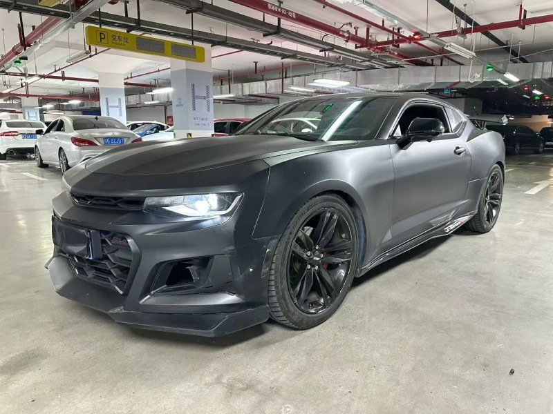 成都18年雪佛兰科迈罗5